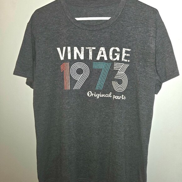 Tshirt - Picture 1 of 2